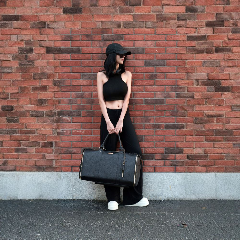 The Black Bag x Lucshy